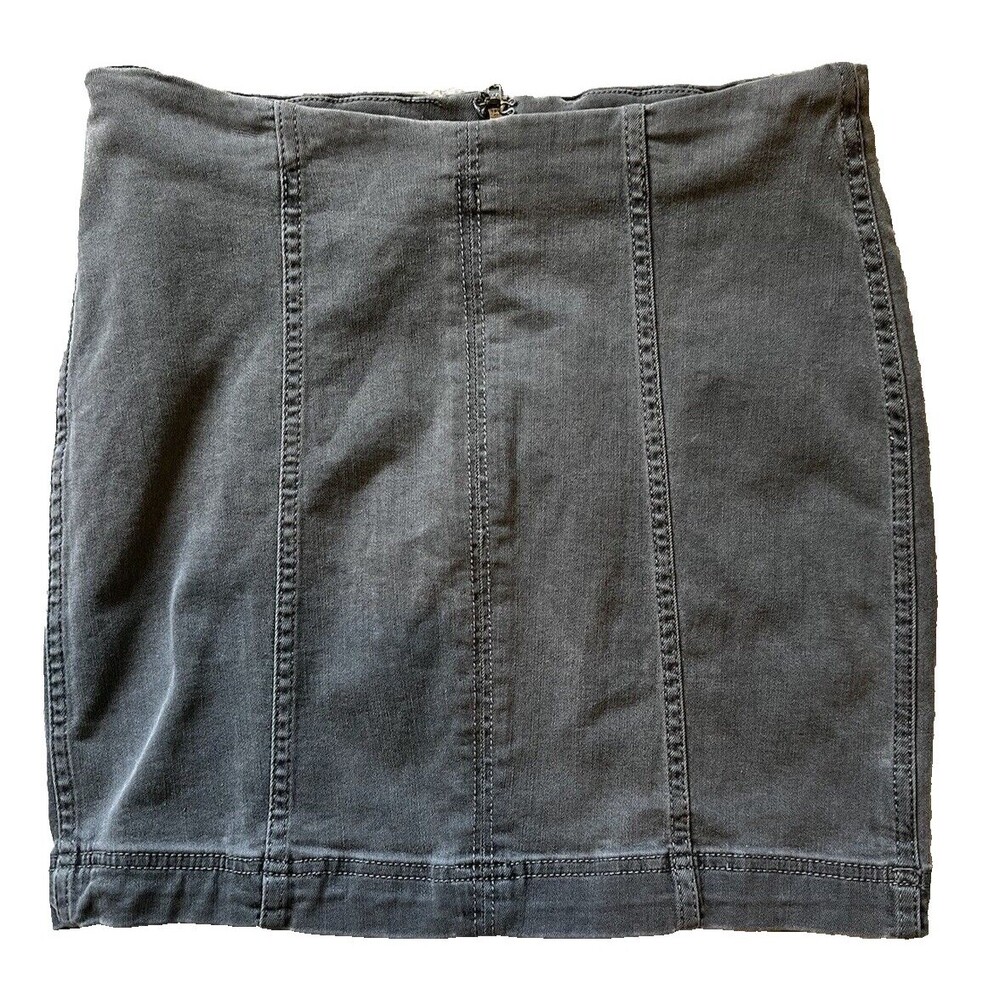 Women 4 Free People Modern Femme Denim Jean Light Grey Mini Skirt